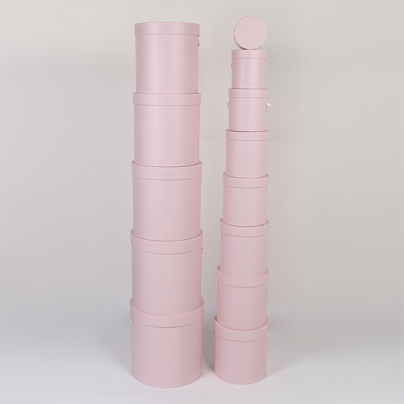 1301 Round Floral Hat Gift Box with Rose Ribbon