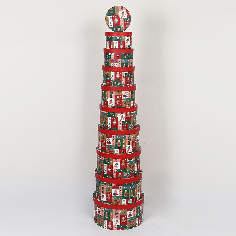 813 Round Coated Paper Christmas Pattern Gift Box With Gold Foil Stamping And Matte Lamination